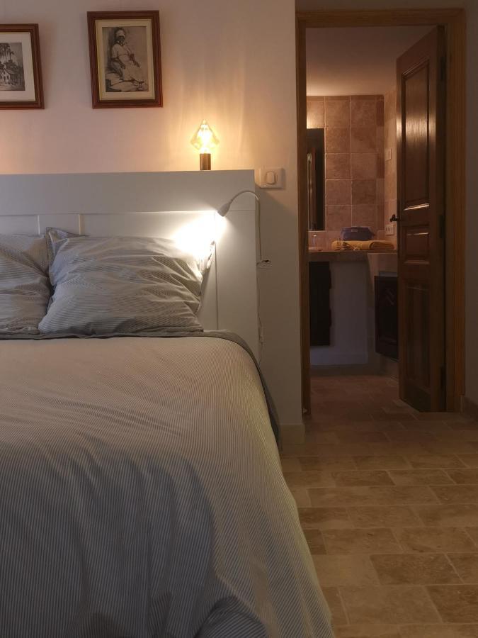 Bed and Breakfast Le Nid Des Arts Tourrettes Exteriér fotografie